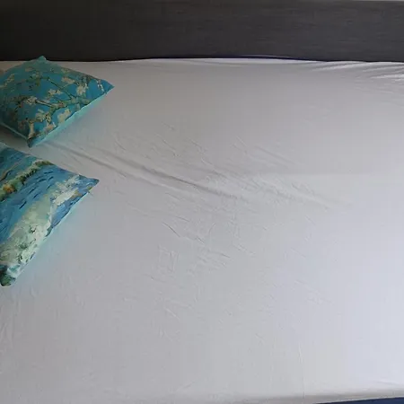 Cozy 50 M Near Picpus Paris